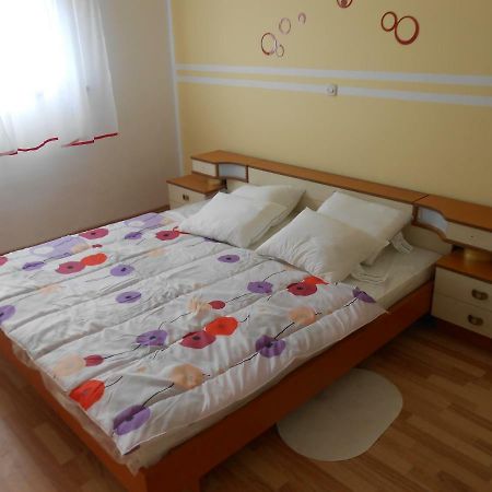 Apartman Gabi Kastav Exterior photo